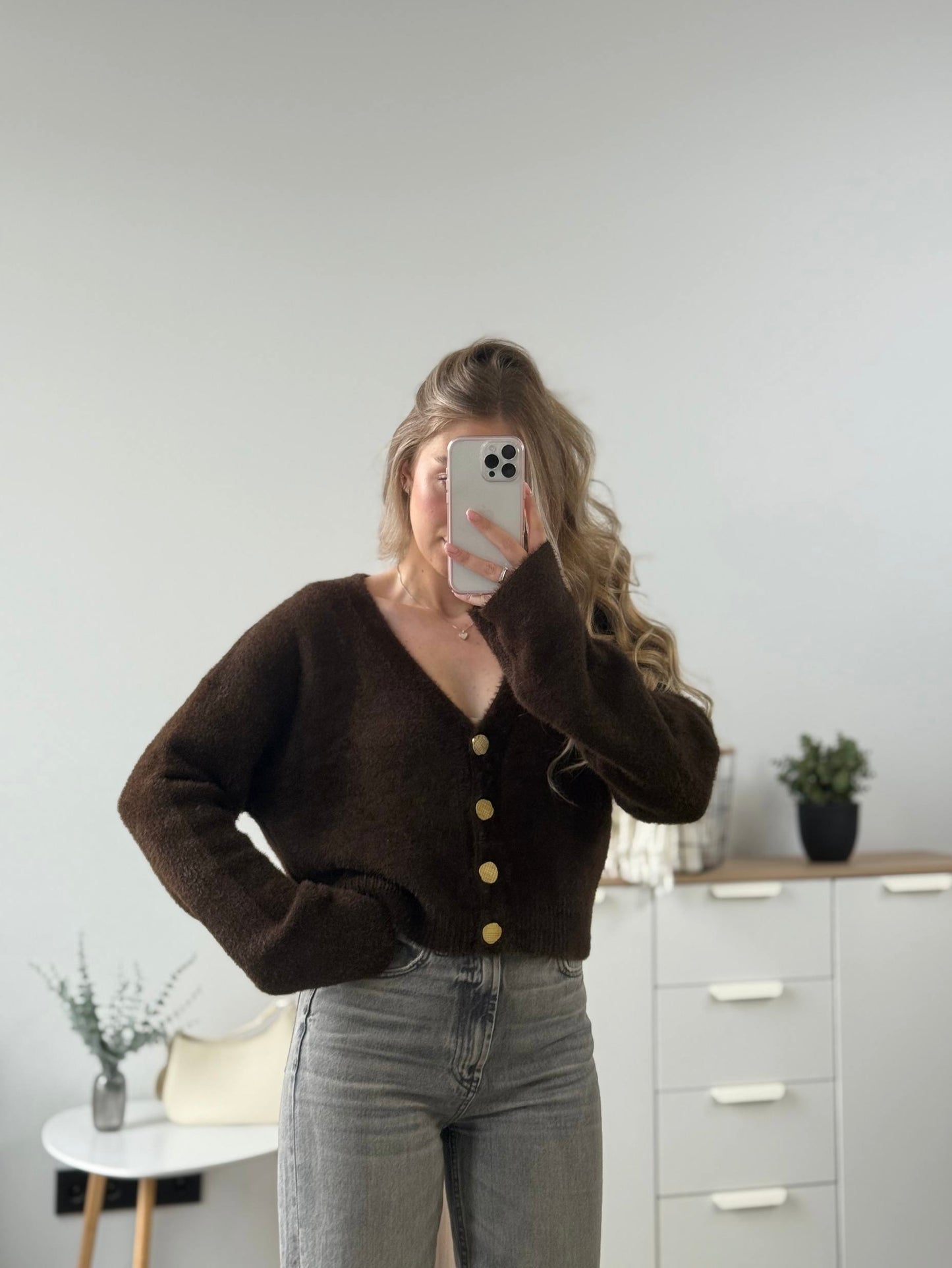 Вкорочені пухнасті кардигани