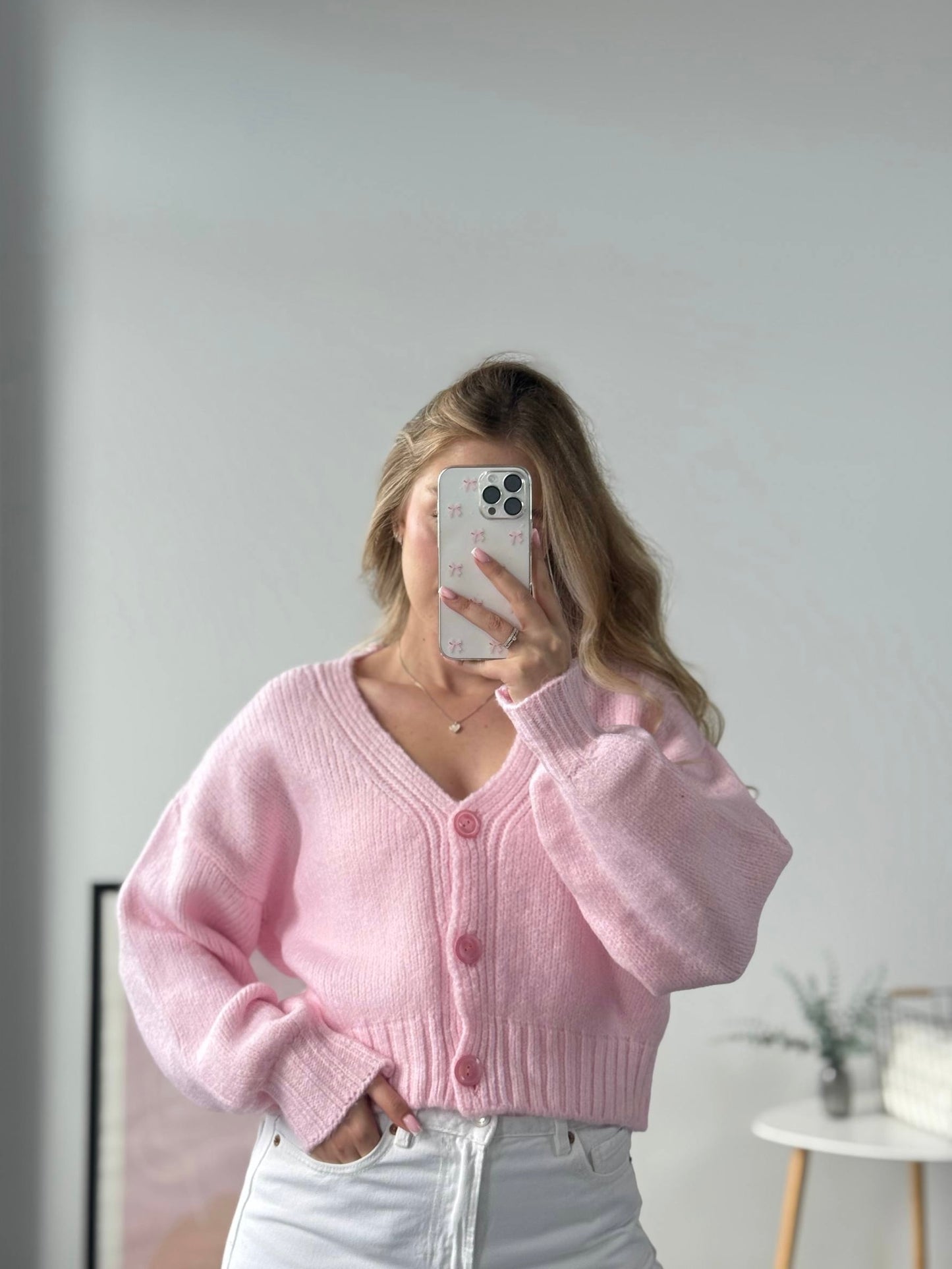 Вʼязані кардигани