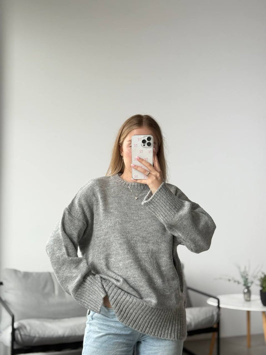 Оверсайз светр