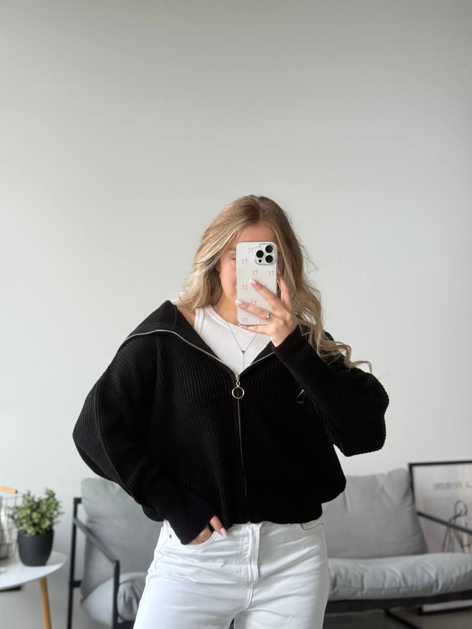 Светр з комірцем на блискавці