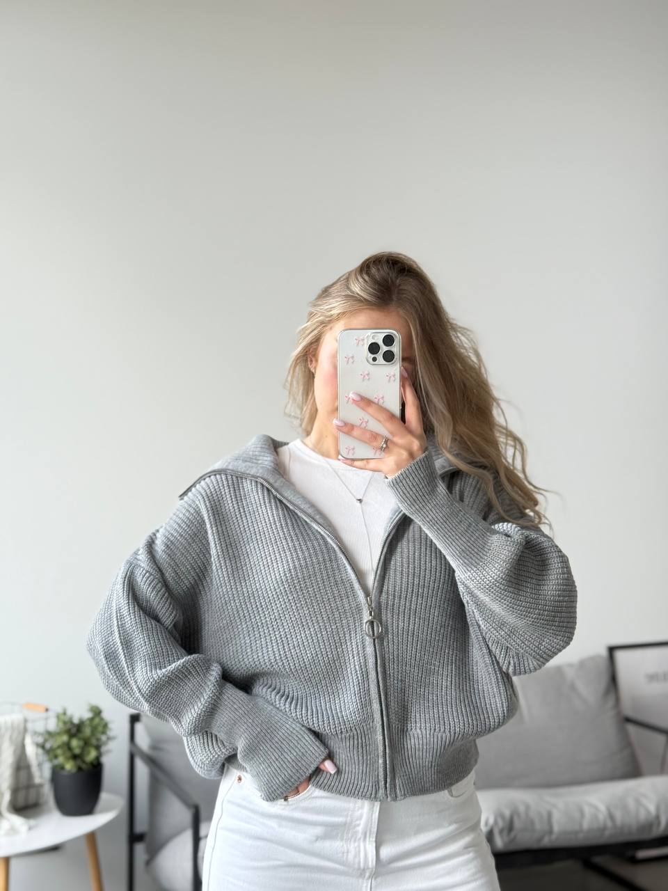 Светр з комірцем на блискавці