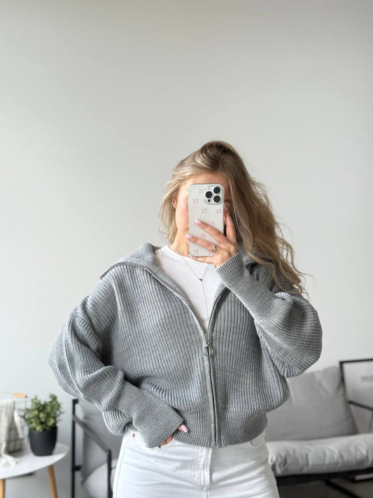 Светр з комірцем на блискавці