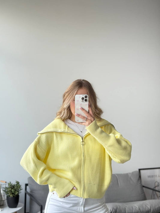 Светр з комірцем на блискавці