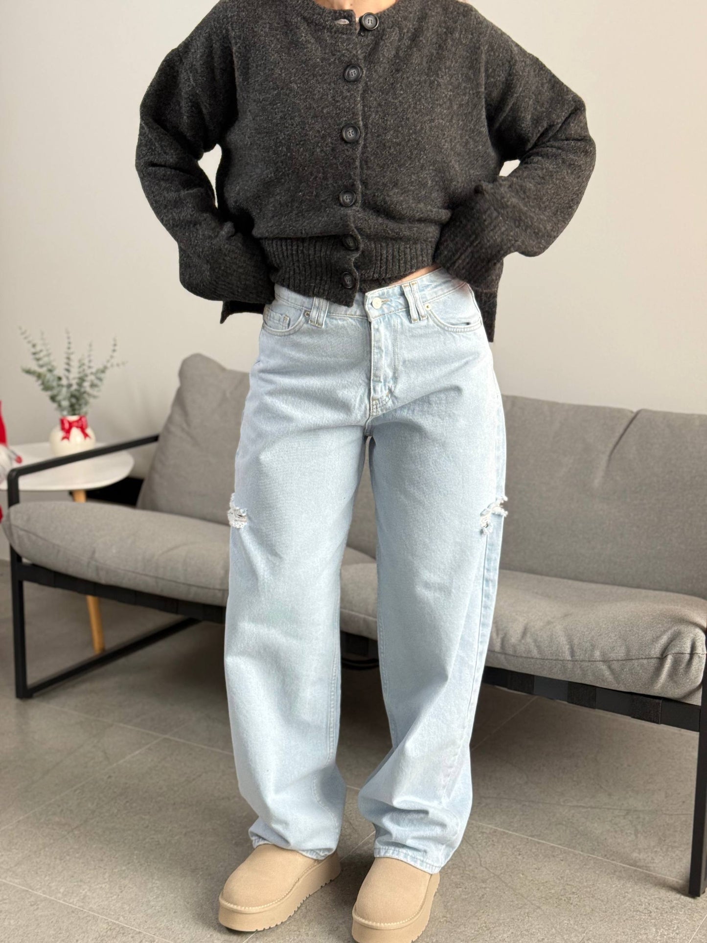 Джинси baggy з розрізами